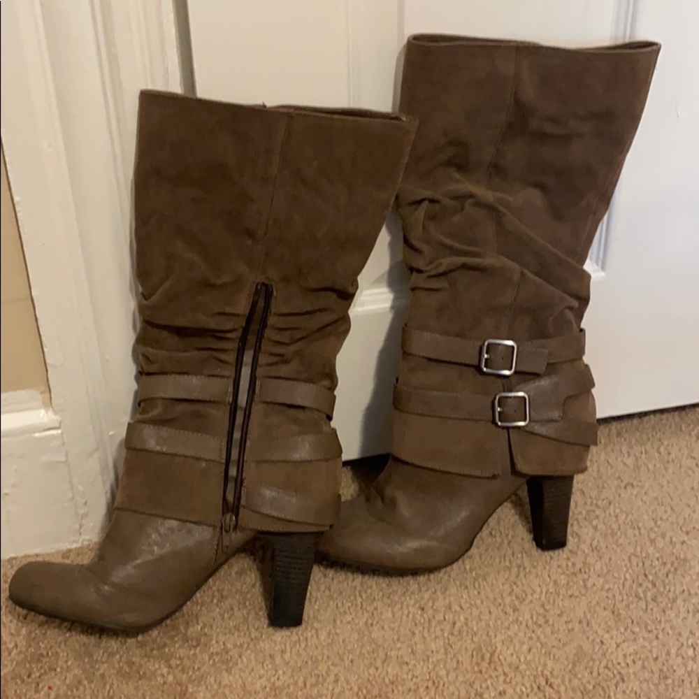 Fergalicious womens boots